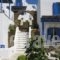 Karyatides_accommodation_in_Hotel_Cyclades Islands_Tinos_Tinosst Areas