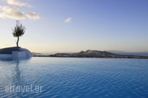 Carpe Diem Suites and Spa_lowest prices_in_Hotel_Cyclades Islands_Sandorini_Fira