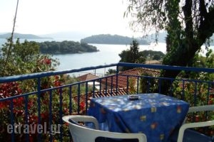 Gianna Studios_travel_packages_in_Ionian Islands_Lefkada_Perigiali