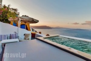 Chroma Suites_travel_packages_in_Cyclades Islands_Sandorini_Oia