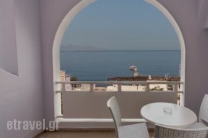 Blue Waves_lowest prices_in_Hotel_Cyclades Islands_Sandorini_kamari