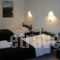 Zannes Studios_accommodation_in_Hotel_Cyclades Islands_Sandorini_Perissa