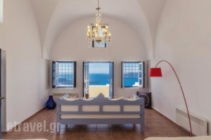 Astraea House_accommodation_in_Hotel_Cyclades Islands_Sandorini_Fira