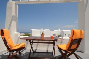 Sakas Residences_accommodation_in_Hotel_Cyclades Islands_Sandorini_Mesaria