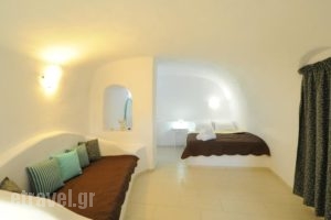 Manias Fira'S Idences_holidays_in_Hotel_Cyclades Islands_Sandorini_Fira