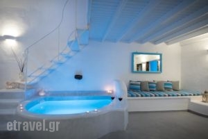 Fira White Residence_travel_packages_in_Cyclades Islands_Sandorini_Sandorini Chora