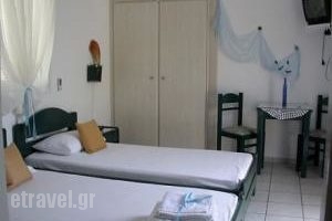 Floras Rooms_best prices_in_Hotel_Cyclades Islands_Milos_Apollonia