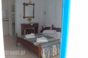 Spiridoula Studios_accommodation_in_Apartment_Cyclades Islands_Sandorini_Perissa