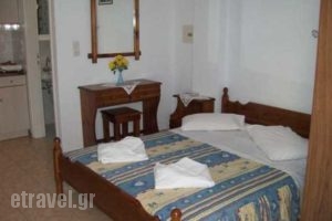 Spiridoula Studios_lowest prices_in_Apartment_Cyclades Islands_Sandorini_Perissa