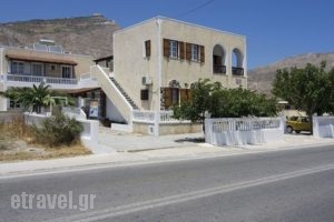 Margarita Rooms_holidays_in_Apartment_Cyclades Islands_Sandorini_Perissa