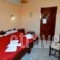 Bikakis Family Apartments_travel_packages_in_Crete_Chania_Kissamos