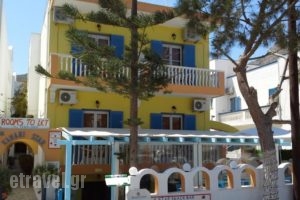 Villa Kamari Star_accommodation_in_Villa_Cyclades Islands_Sandorini_kamari