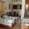 Cavo d' Oro_accommodation_in_Apartment_Cyclades Islands_Kea_Korisia