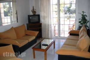 Colonial Family Apartments_best prices_in_Apartment_Dodekanessos Islands_Rhodes_Faliraki